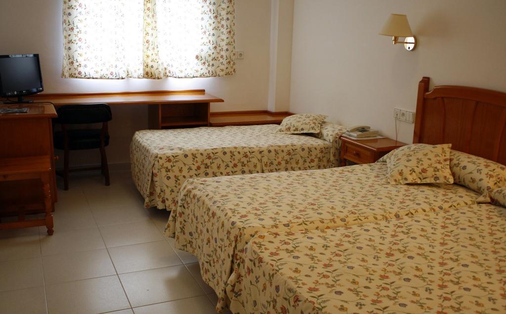 Hotel Villa Ducal Осуна Номер фото