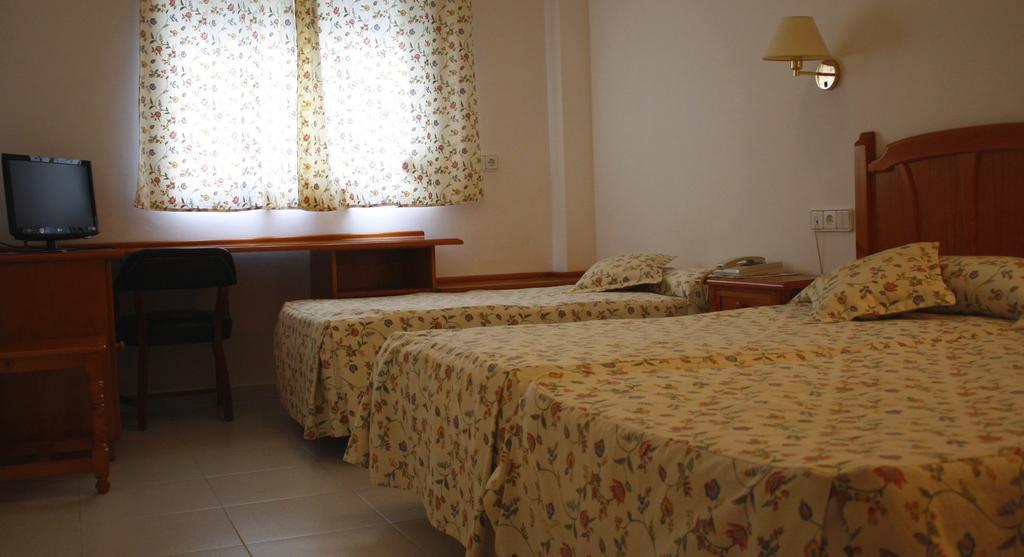 Hotel Villa Ducal Осуна Номер фото